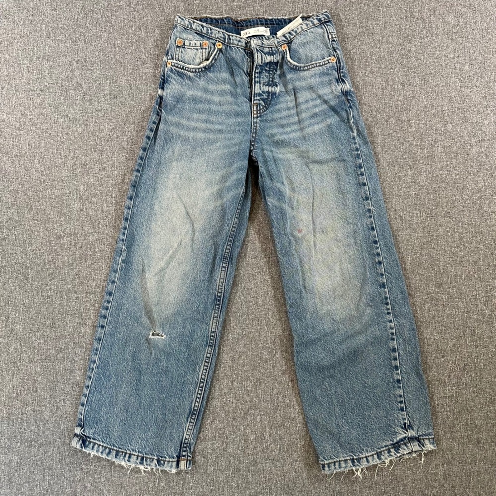 Zara Jeans Kids 10 Wide Leg Light Blue Raw Hem Relaxed Fit Distressed